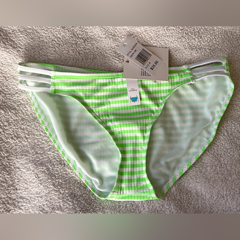 Cyn & Luca Full Coverage Bikini Bottoms 💚NWT💚